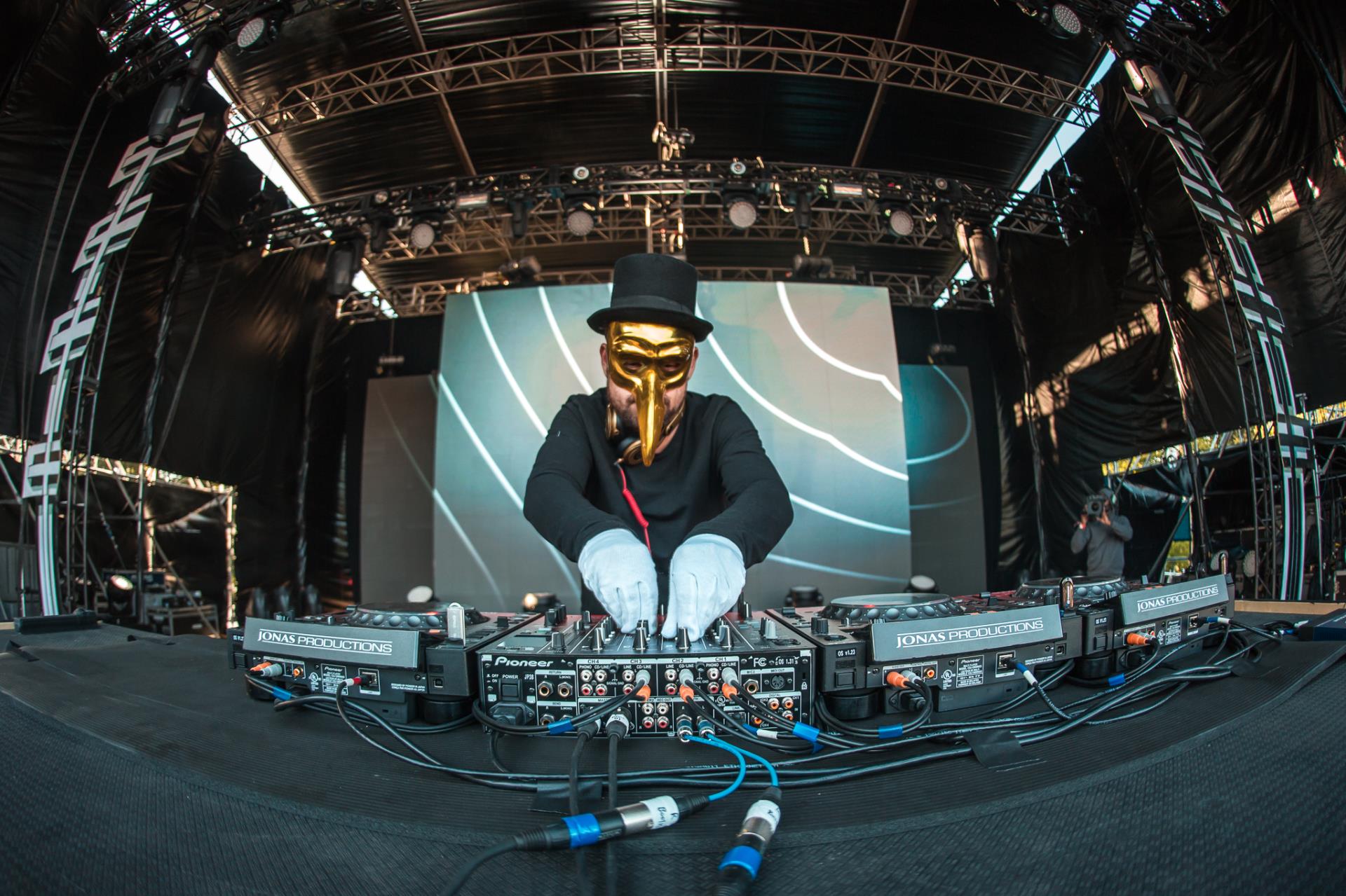 claptone