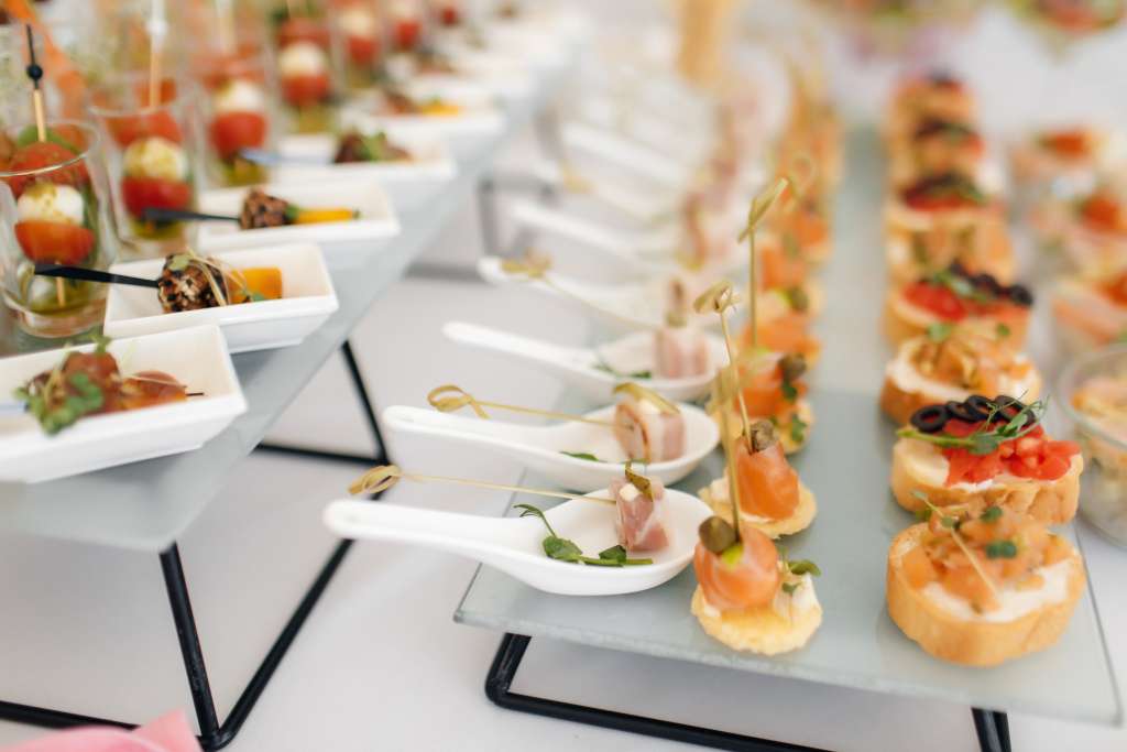 ¿Cuáles son los tipos de catering qué hay?