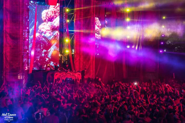 Holi Dance of Colours León 2018